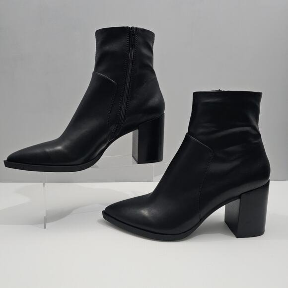 Jeffrey Campbell Duncann Ankle Bootie Womens 10 Black Pointed Toe Heeled Chic - Picture 2 of 15